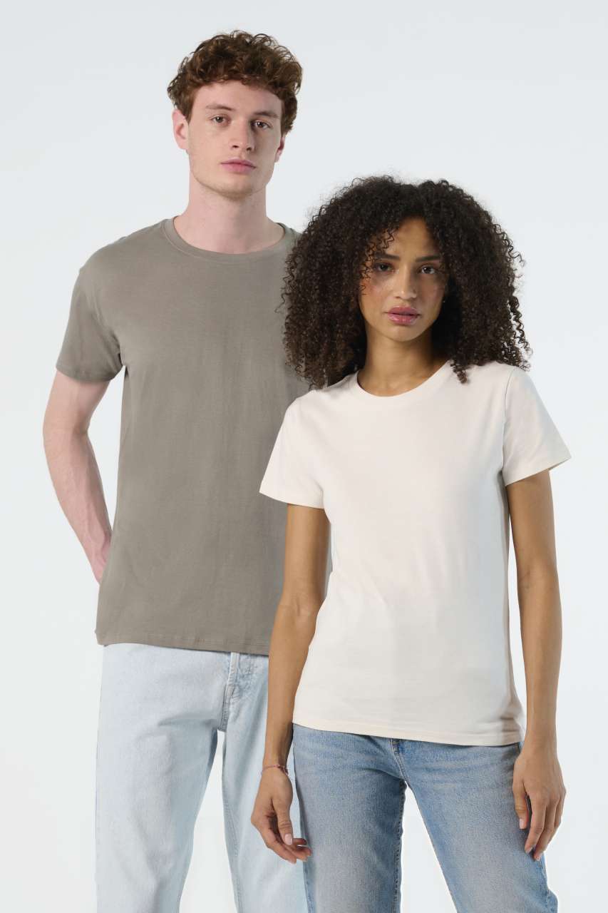 Prémium Férfi Környakú Póló